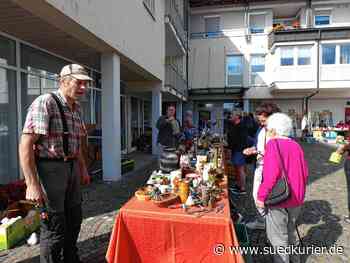 Gebrauchtes in allen Facetten findet beim Flohmarkt in Albbruck Abnehmer | SÜDKURIER Online - SÜDKURIER Online
