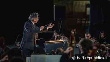 Riccardo Muti al Petruzzelli, l'appello al pubblico di Bari: "La cultura è l'unico antidoto alla violenza" - La Repubblica