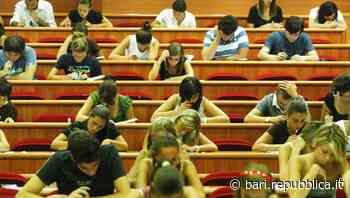 "A Bari stop agli esami per gli studenti morosi": la rivolta degli universitari dopo la decisione dell'Ateneo - La Repubblica
