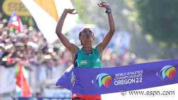 Ethiopian Gotytom Gebreslase finishes strong, wins women's marathon at world championships - ESPN