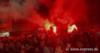 Nach Protesten: Straßenschlachten zwischen Polizei und Fans - EXPRESS