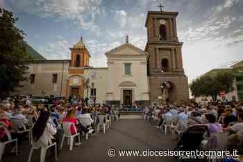 Massimo Cacciari in piazza a Gragnano, un salto nella possibilità dell’essere liberi - Diocesi Sorrento Castellammare di Stabia