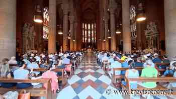 Marmolada, lutto cittadino per l’ultimo saluto a Gian Marco ed Emanuela - TrevisoToday