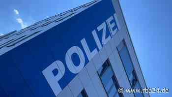 Kind in öffentlicher Toilette in Finsterwalde (Elbe-Elster) schwer verletzt - rbb24