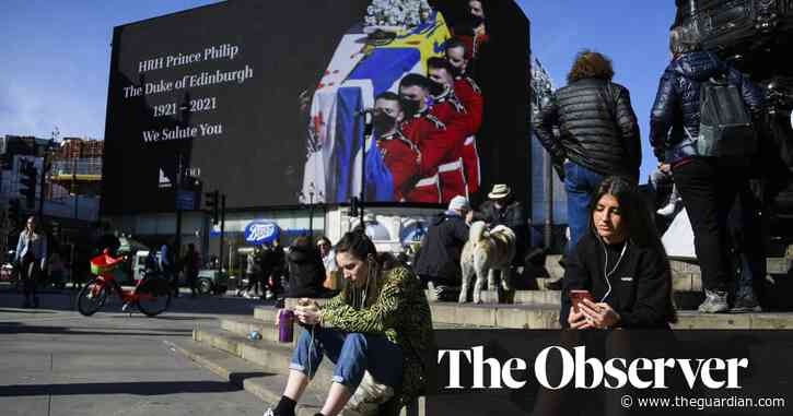 ‘People get bored quickly’: how UK teens turned to social media for their news