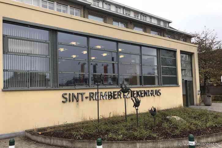 Elektrische fiets van dronken, gewonde man blijkt gestolen… door andere dronken, gewonde man