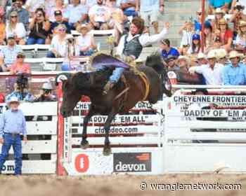 Hooper and Thurston Advance to Semifinals at Cheyenne Frontier Days - Wrangler Network