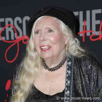 Joni Mitchell gives rare surprise performance at Newport Folk Festival
