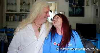 'Old hippies' are Cornwall's own Ben Affleck and Jennifer Lopez - Cornwall Live