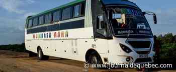 Un autobus de voyageurs chute d'un pont au Kenya, une trentaine de morts