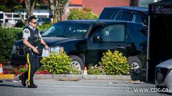 3 confirmed dead, including suspect, after multiple shootings in Langley, B.C.