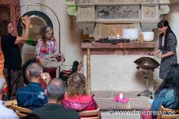 Besinnliche Klänge erinnern an Kapellen-Weihe vor 500 Jahren - freiepresse.de