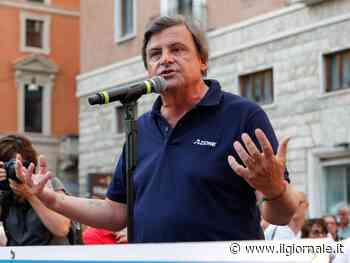 Da "mai un nuovo partito" all'ammucchiata: la (in)coerenza di Calenda