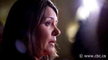 From COVID care to cancer, there's a pattern to Danielle Smith's 'alternative' medical thoughts