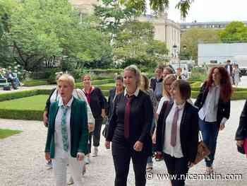 "Un pied de nez" à Eric Ciotti: des députées LFI portent la cravate à l'Assemblée nationale