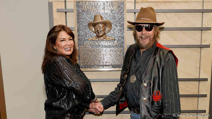 Hank Williams Jr.'s late wife Mary Jane Thomas' cause of death revealed as 'collapsed' lung: report