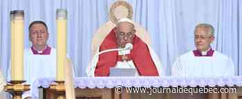 [EN IMAGES] Le pape François célèbre une messe à Edmonton