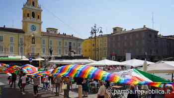 Tacciano le armi: a Parma la manifestazione contro la guerra - La Repubblica