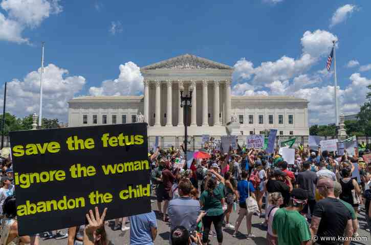 Texas trigger law banning abortion to take effect in 30 days, Dobbs v. Jackson judgement issued