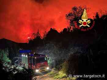 Rogo a Massarosa, rientrata ieri sera a Cuneo la colonna mobile dei vigili del fuoco - TargatoCn.it