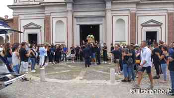 L'ultimo saluto di Solaro: “La vita di Michele è stata un grido alla vita e alla bellezza” - ilSaronno