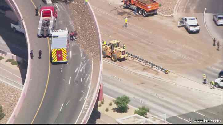 Semi rollover on I-25 and Paseo Del Norte causes traffic delays