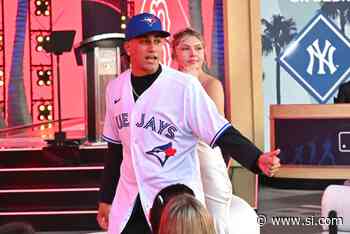 Report: Blue Jays Sign Top Draft Choice Brandon Barriera - Sports Illustrated