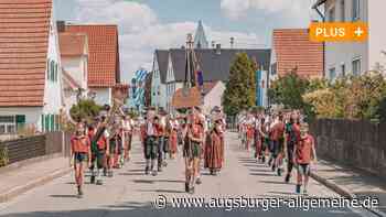 Lauterbach: 97 Vereine geben der Lauterbacher Jubelwehr die Ehre | Wertinger Zeitung - Augsburger Allgemeine