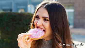 Essen schmeckt besser, wenn wir es mit geöffnetem Mund kauen - STERN.de