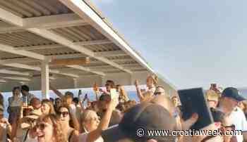 VIDEO: Concert on Split-Vela Luka ferry in honour of Oliver Dragojević - Croatia Week