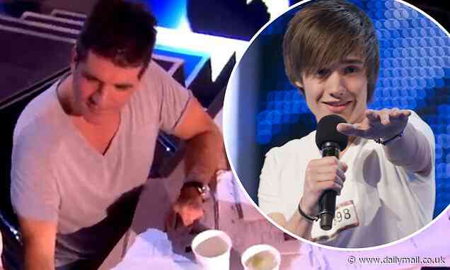 Simon Cowell makes a dig at Liam Payne in unseen X Factor footage - Daily Mail