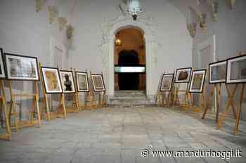 MANDURIA - Le mostre del pittore e scenografo Toto Dinoi e del fotografo Agostino Quaranta hanno arricchito la XVII edizione di Androni Aperti di Archeoclub - ManduriaOggi