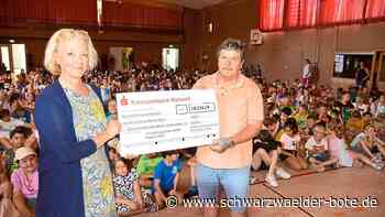 Friedensaktion erfolgreich - Sulgener Schulkinder erlaufen 20. 000 Euro für Ukraine-Hilfe - Schwarzwälder Bote