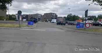 Parkeerverboden aan parking zwembad en Grote Kaai voor opbouw Lokerse Feesten - Het Laatste Nieuws