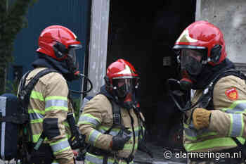 Middelbrand op Achter het Klooster in Landgraaf - Alarmeringen.nl