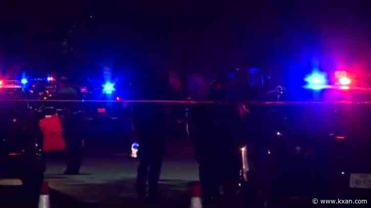 Police: 1 dead, 1 hurt in shooting at southeast Austin apartments