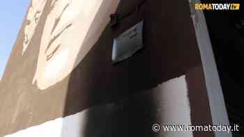VIDEO | Vandalizzato il murales dedicato ad Anna Magnani. Fu inaugurato solo un anno fa