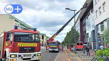 Ludwigsfelde: Feuerwehreinsatz an der Potsdamer Straße - Frau gerettet - Märkische Allgemeine Zeitung