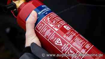 Polizei-Einsatz im Zug: Mann rastet aus und sprüht mit Feuerlöscher um sich