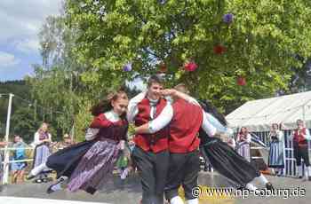 Einhaltkerba in Welitsch - Eins, zwei, drei und Abflug - Neue Presse Coburg