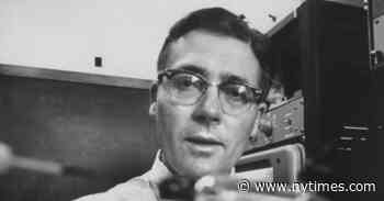 James Lovelock, Whose Gaia Theory Saw the Earth as Alive, Dies at 103