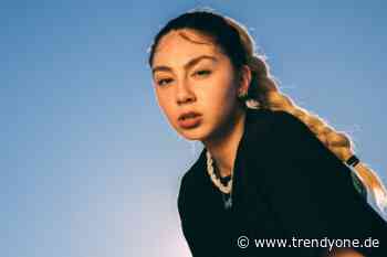 Augsburger Musikerin Lienne erobert den Pop-Himmel im Sturm - TRENDYone - das Lifestylemagazin