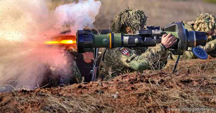 Armi all’Ucraina, ok del Copasir al quarto decreto sull’invio: “Aderente alle indicazioni del Parlamento”. La lista è sempre segreta