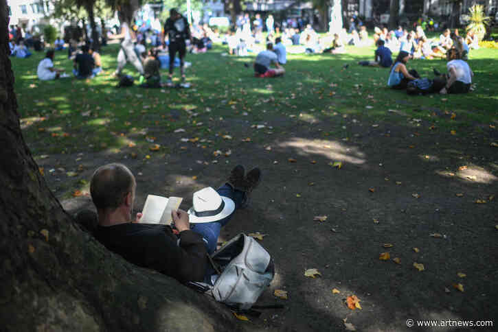 ARTnews’s 10 Best Art Books for Summer Reading