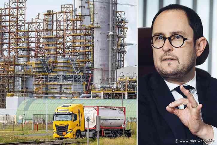 Filipino’s en Bengalen zijn weg en dag later worden al Turkse arbeiders overgevlogen: “De mensenhandel gaat gewoon voort”