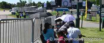Visite du pape: très peu de fidèles sur les Plaines
