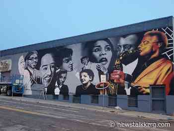 Meet the artist behind Joplin's “Downtown Black History & Performing Arts Mural” – Newstalk KZRG - NewsTalk KZRG