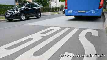 Stadtbus fährt weiter: Bürgermeister Hetzl und Busbetreiber sichern Verkehr bis Dezember