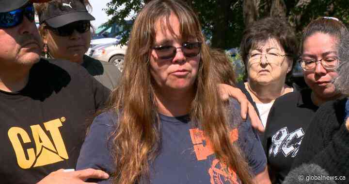 Search continues for Saskatoon woman and her son who went missing Friday - Global News