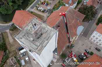 Kirche Hildburghausen: Was steckt in der Turmkrone? - Hildburghausen - inSüdthüringen